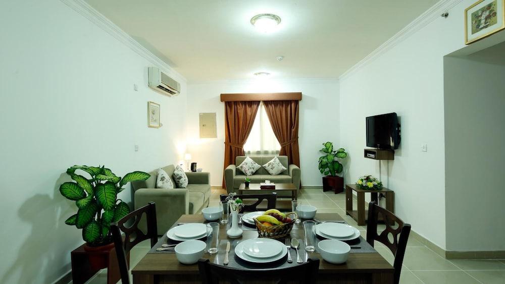 La Furnished And Semi Furnished Aparthotel