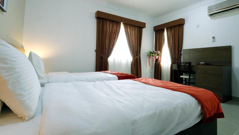 La Furnished And Semi Furnished Aparthotel