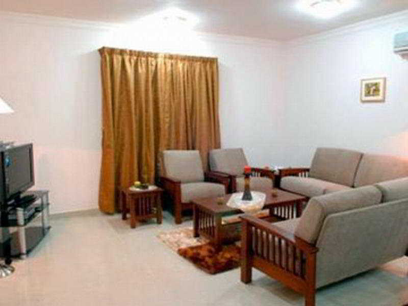 La Furnished And Semi Furnished